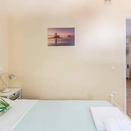 Beachfront Balcony Marinas 2 New Era In Holidays Glyfada (Corfu)