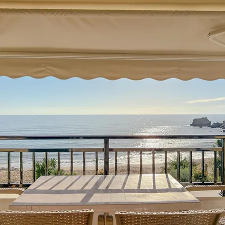 Marina 2 - Blue Glyfada Private Homes *