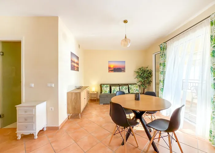 Marina 2 - Blue Private Homes Daire Glifada