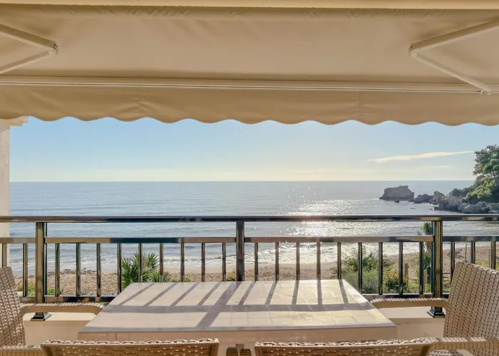 Marina 2 - Blue Private Homes *